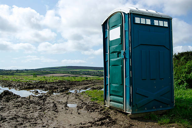 Portable Toilets for Disaster Relief Sites in Seagraves, TX