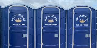 Best Standard Portable Toilet Rental  in Seagraves, TX